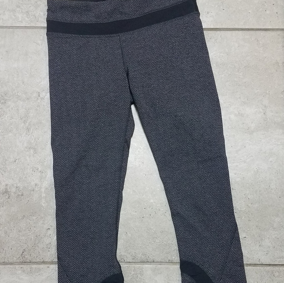 Lululemon Run Inspire crop II herringbone crop - Picture 4 of 7